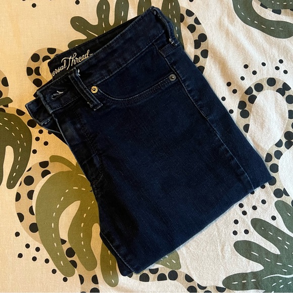 Universal Thread Mid Rise Skinny Jegging - Picture 4 of 5